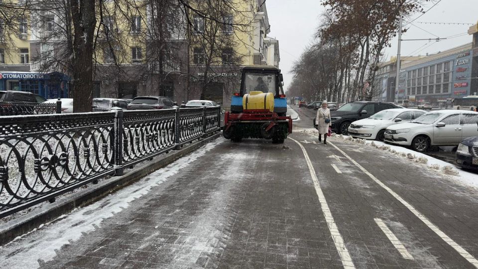В зимнем режиме. 5 ноября в Уфе случился первый в этом сезоне снегопад