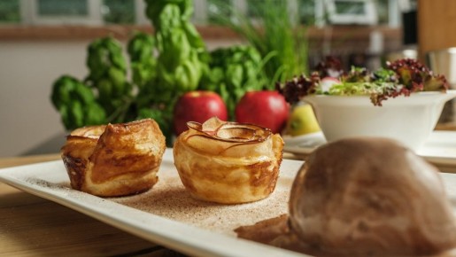 Королева Елизавета обожала этот йоркширский пудинг: легко приготовите вместо хлеба