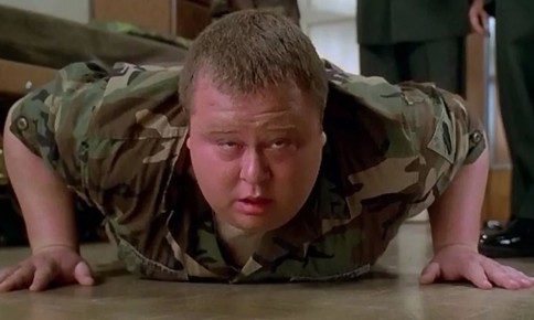 Лишний вес и служба: Как весовая категория влияет на призыв в армию в 2025 году