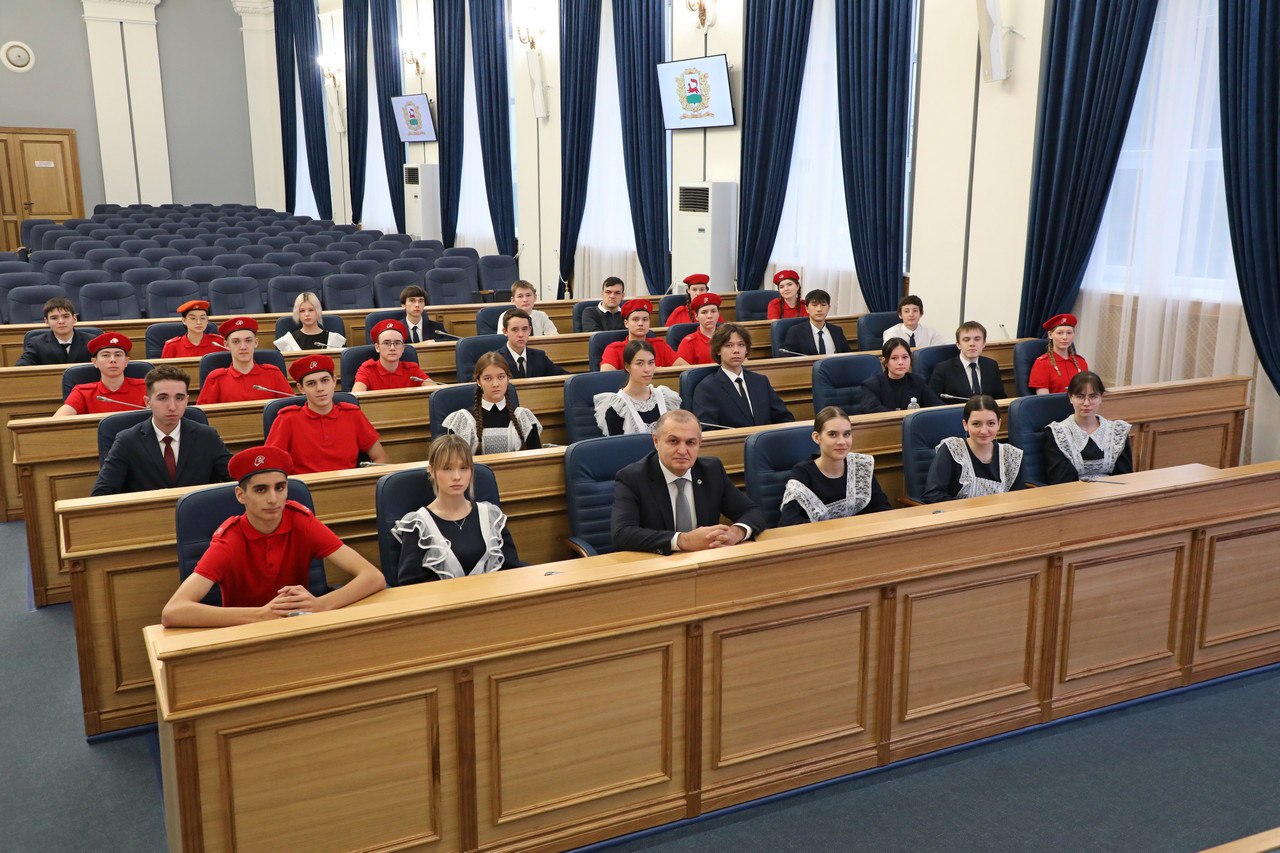 Знакомство с мэрией: школа № 157 Знакомство с мэрией: школа № 157