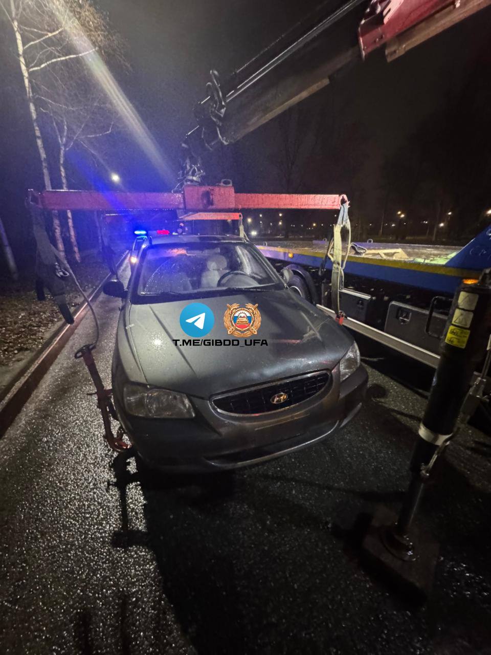 В Уфе задержан очередной школьник за рулем иномарки В Уфе задержан очередной школьник за рулем иномарки