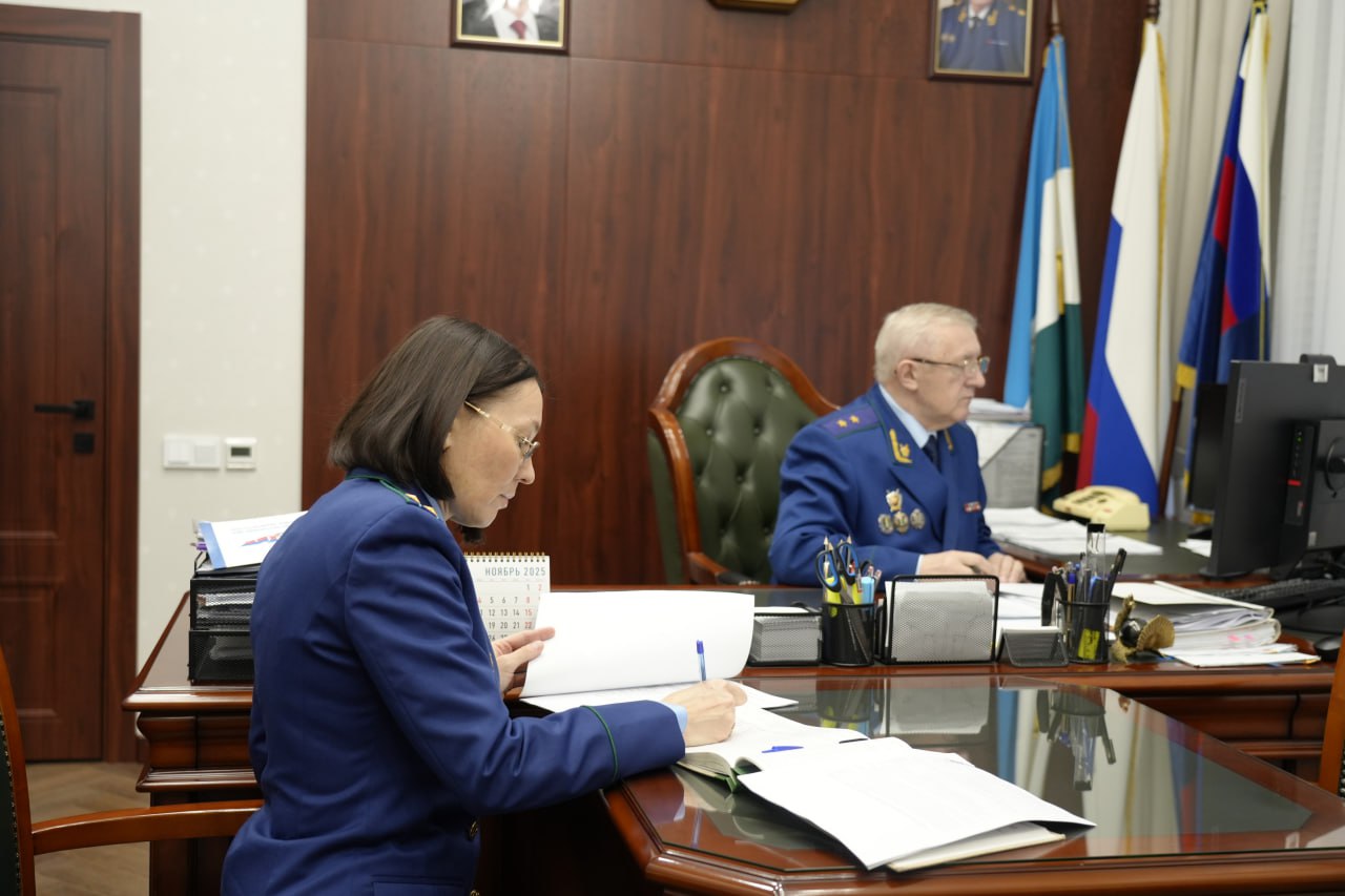 Прокурор республики провел прием жителей г. Уфы Прокурор республики провел прием жителей г. Уфы