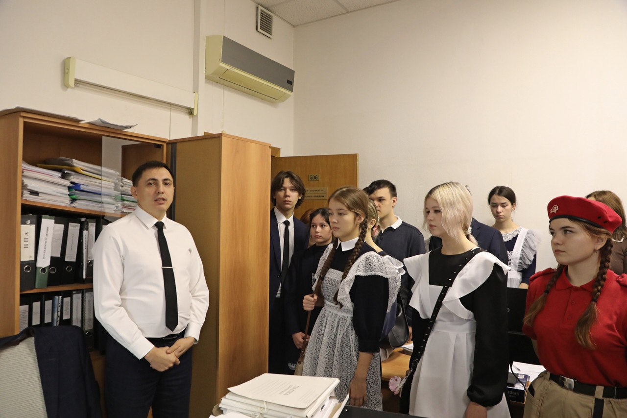 Знакомство с мэрией: школа № 157 Знакомство с мэрией: школа № 157