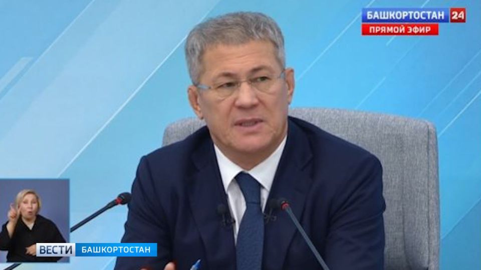 Глава Башкирии поблагодарил владыку Никона: «За его службу - спасибо огромное!»