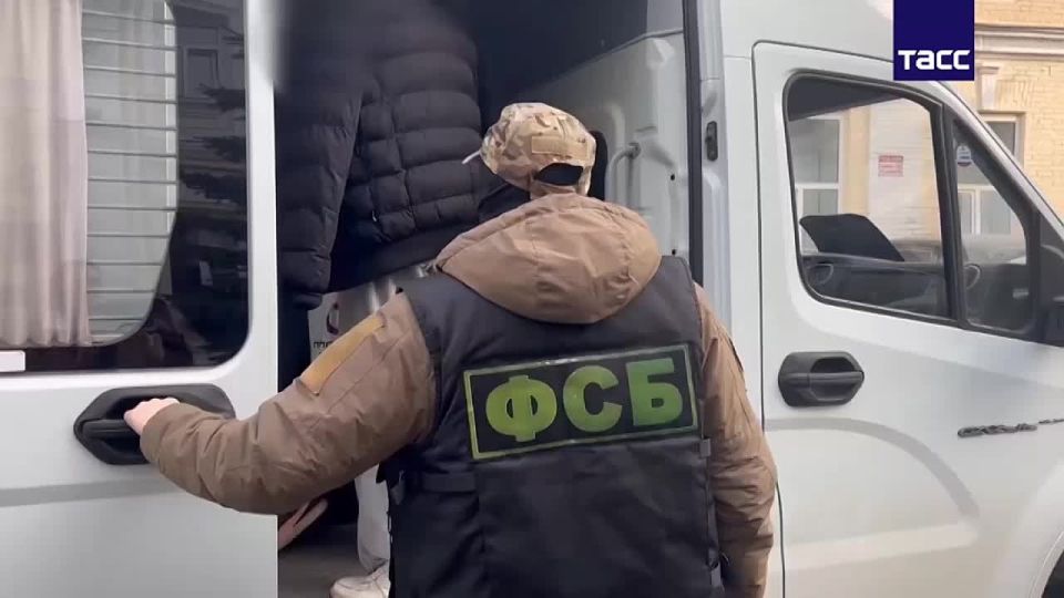 УФСБ России по Республике Башкортостан пресечена противоправная деятельность 8 жителей города Салавата и Ишимбайского района, планировавших совершить диверсии в отношении объектов сотовой связи