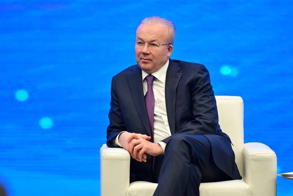 11 ноября в России отмечают День экономиста