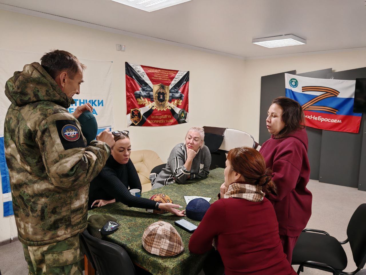 Стерлитамакские мастерицы шьют тюбетейки для участников СВО