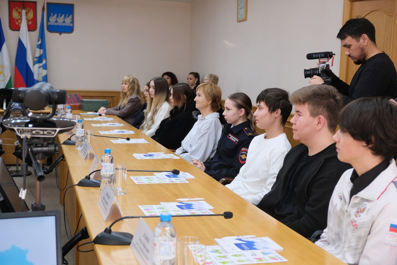 Наградили победителей экологической акции «Выбираю чистый воздух» Наградили победителей экологической акции «Выбираю чистый воздух»