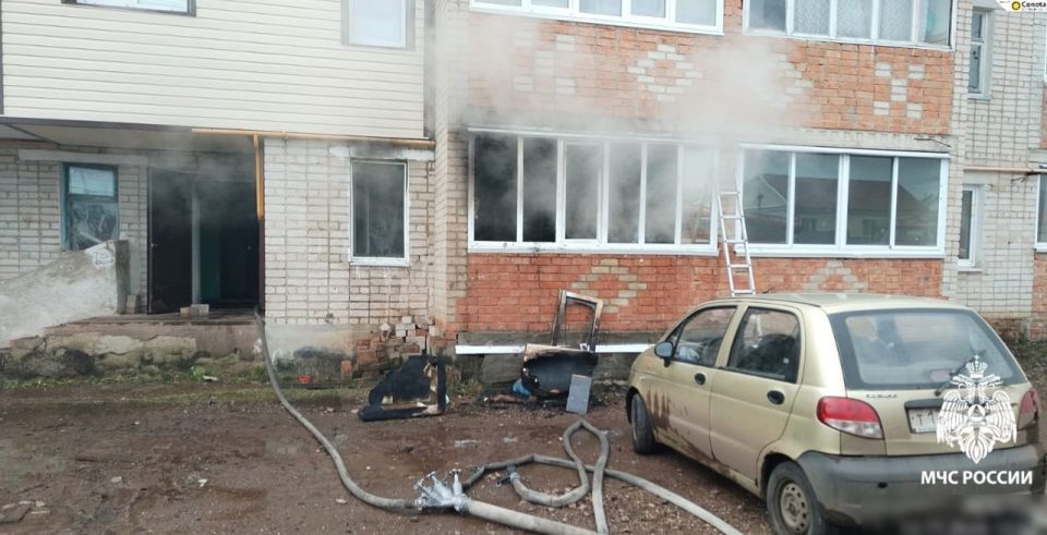 Пожар в Куюргазинском районе: спасены два человека