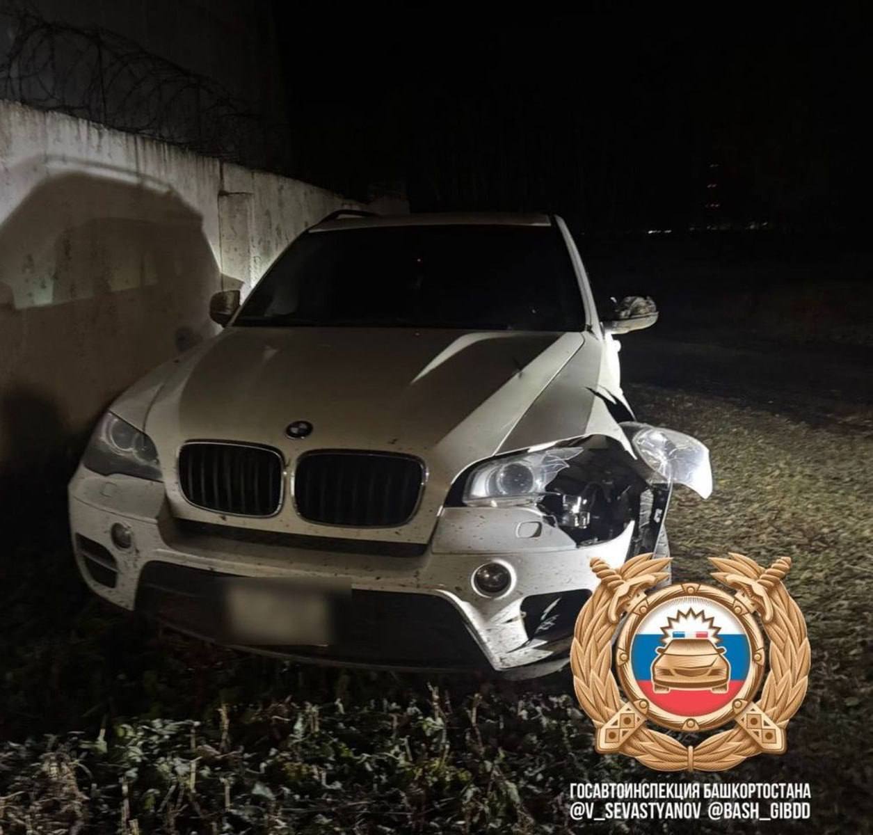 Пьяный водитель без прав сбил двух девушек на пешеходном переходе Пьяный водитель без прав сбил двух девушек на пешеходном переходе