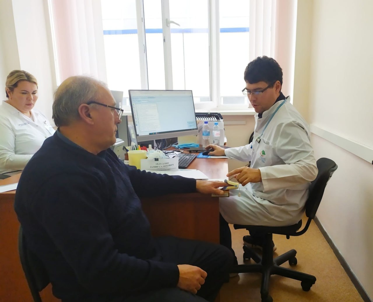 Радий Хабиров рассказал о проекте «Онкопатруль» и отметил вклад региональных медиков и федеральных коллег в повышение качества диагностики и лечения онкозаболеваний в Башкортостане Радий Хабиров рассказал о проекте «Онкопатруль» и отметил вклад региональных медиков и федеральных коллег в повышение качества диагностики и лечения онкозаболеваний в Башкортостане