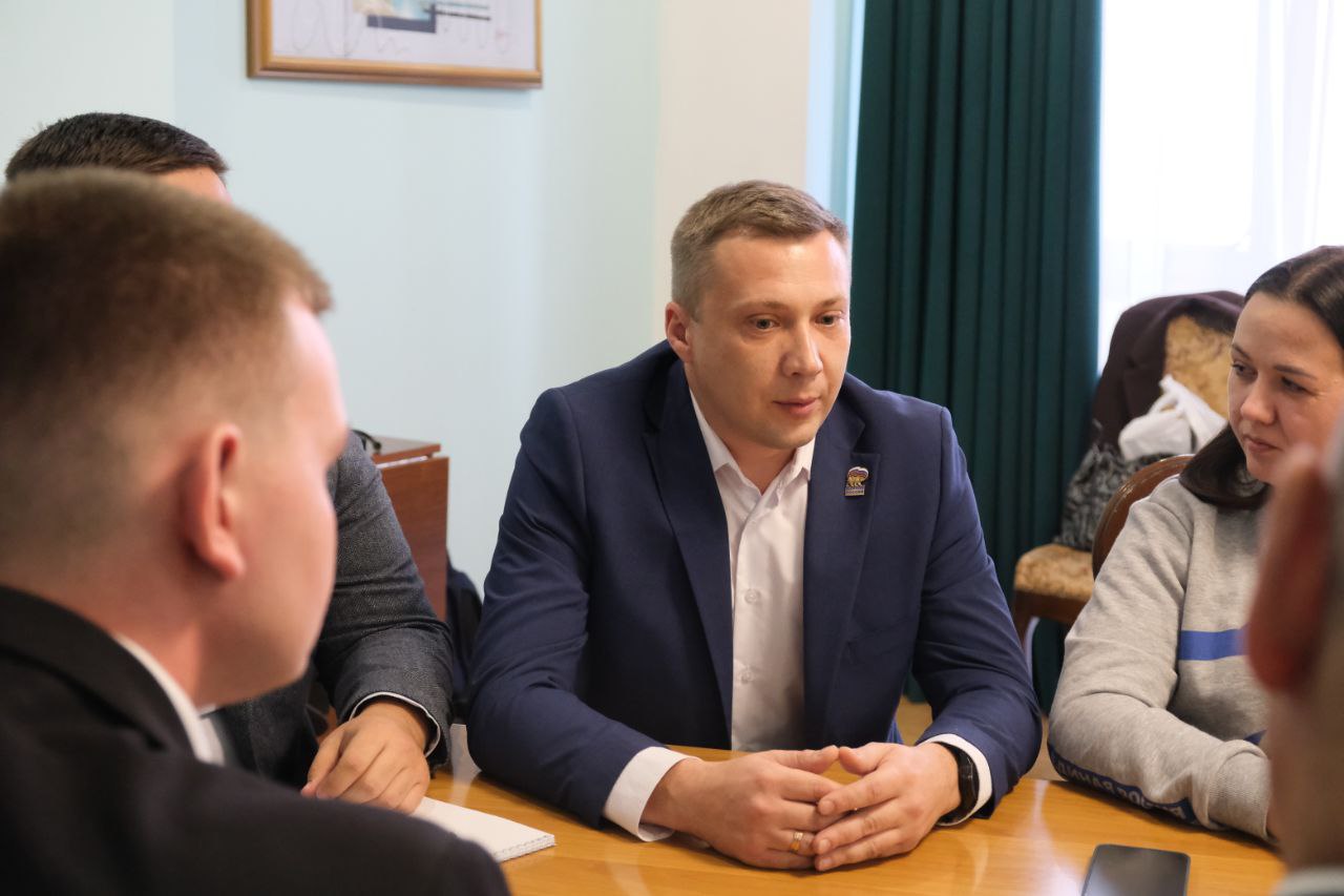 Учебный семинар для партийного актива «Единой России» Стерлитамака и Салавата Учебный семинар для партийного актива «Единой России» Стерлитамака и Салавата