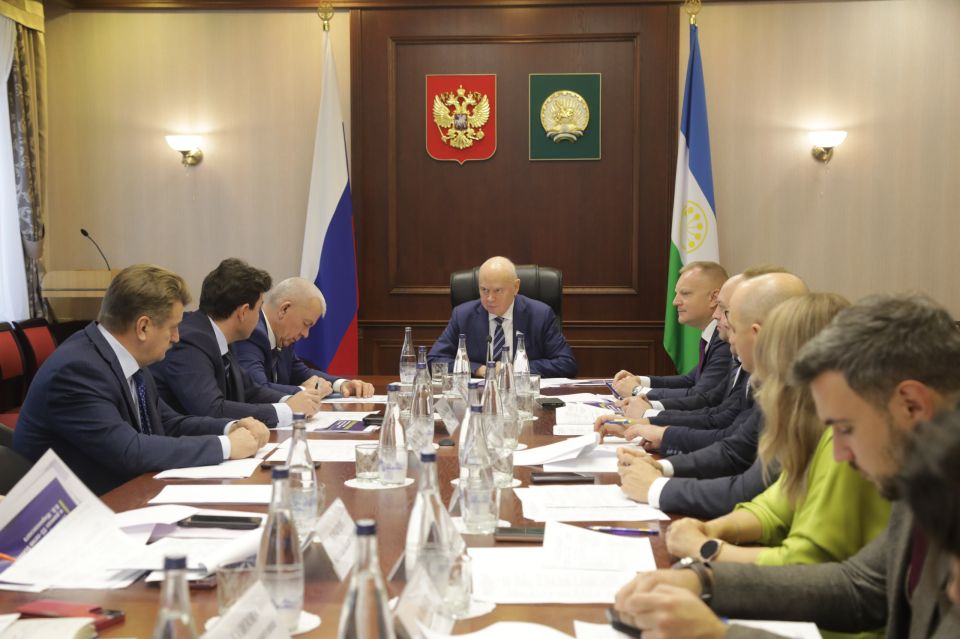 Константин Толкачев провел заседание оргкомитета по проведению мероприятий, посвященных 80-летию Владимира Жириновского