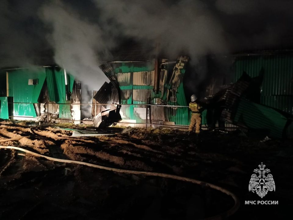 В МЧС Башкортостана поступило сообщение о пожаре по улице Тульвинская в селе Верхние Татышлы Татышлинского района