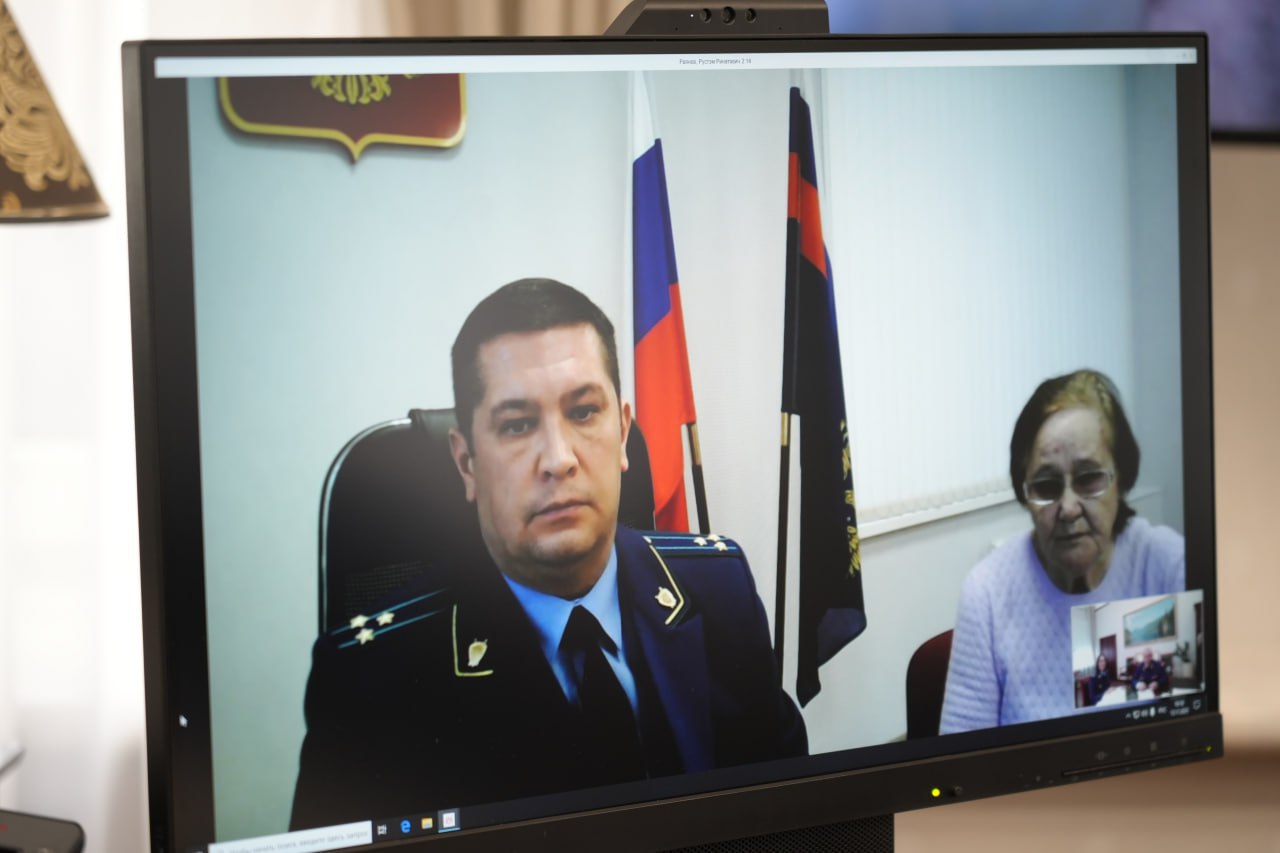 Прокурор Республики Башкортостан Игорь Пантюшин в режиме видеоконференцсвязи провел личный прием граждан, проживающих в городах Нефтекамск и Салават, а также в Бирском районе Прокурор Республики Башкортостан Игорь Пантюшин в режиме видеоконференцсвязи провел личный прием граждан, проживающих в городах Нефтекамск и Салават, а также в Бирском районе