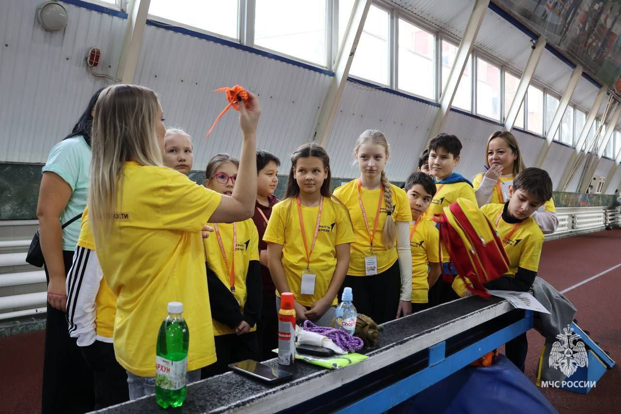 В целях теоретической подготовки и отработки навыков действий в условиях чрезвычайных ситуаций, воспитания культуры безопасности, профилактики пожарной безопасности среди населения, популяризации волонтерского движения Лига... В целях теоретической подготовки и отработки навыков действий в условиях чрезвычайных ситуаций, воспитания культуры безопасности, профилактики пожарной безопасности среди населения, популяризации волонтерского движения Лига...
