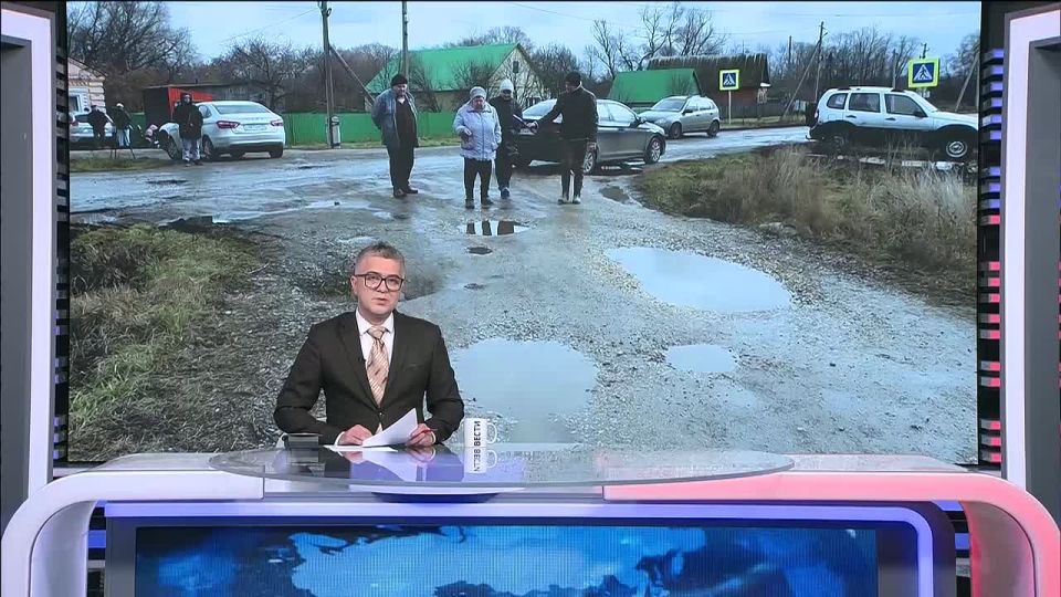 Полоса препятствий вместо дорог: жители деревни Муравей обратились к «Вестям»