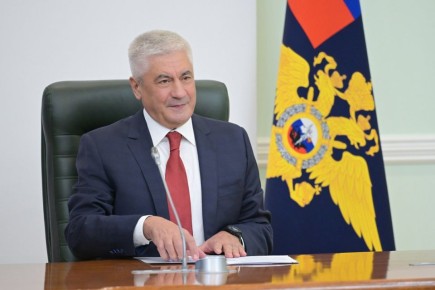 Владимир Колокольцев поздравил многотысячный коллектив участковых уполномоченных полиции с днем образования Службы