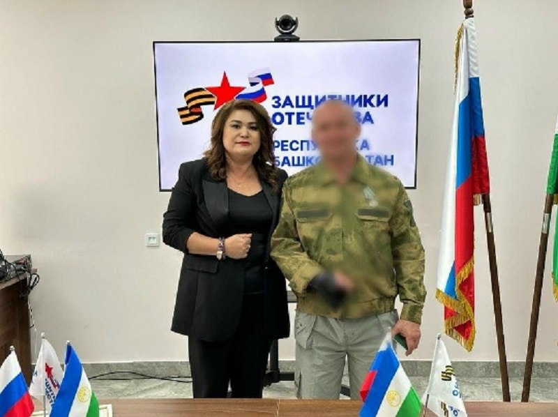 Отец и сын получили ранения