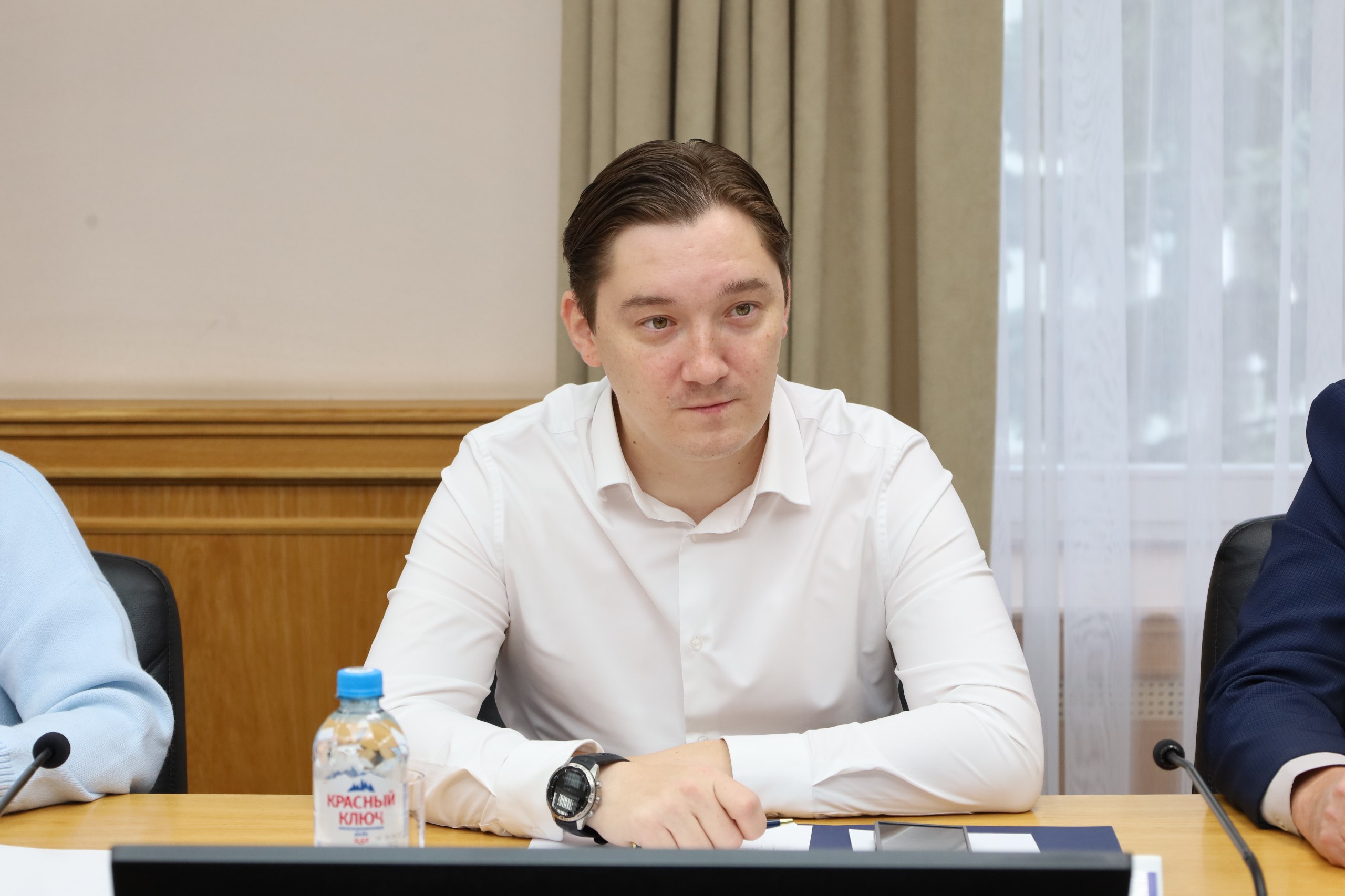 Сегодня на предпринимательском часе рассмотрели проект строительства спортивного клуба Сегодня на предпринимательском часе рассмотрели проект строительства спортивного клуба