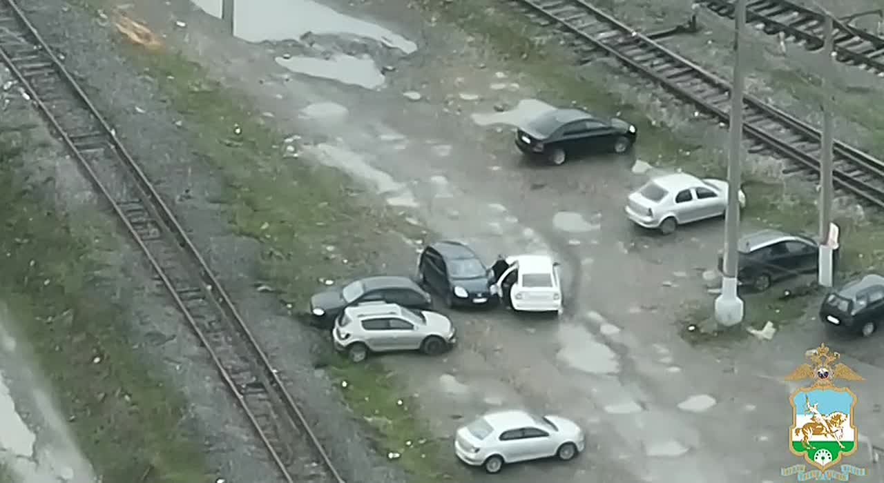 Поймали воров. В Белорецком районе на станции Инзер крутился дрон — следил за машинистом тепловоза и его напарником