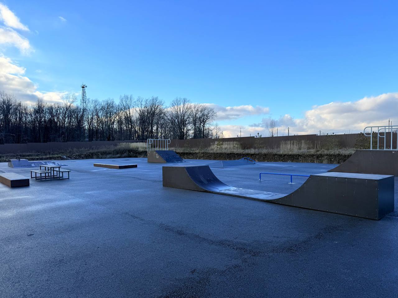 Скейт-площадку в Нагаево «доведут до ума» Скейт-площадку в Нагаево «доведут до ума»