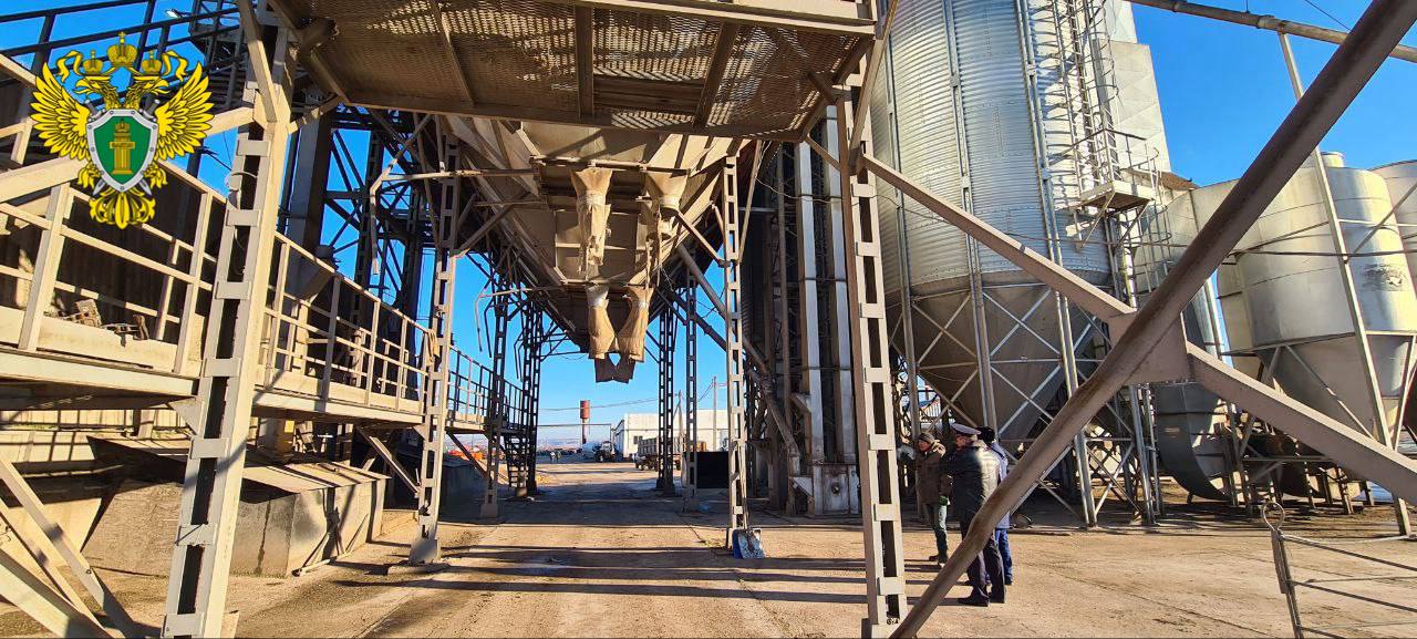 Прокуратура организовала проверку по факту гибели двоих работников сельхозпредприятия в Чекмагушевском районе Прокуратура организовала проверку по факту гибели двоих работников сельхозпредприятия в Чекмагушевском районе