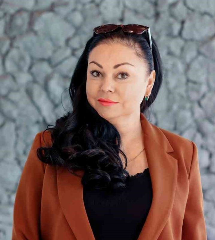 Артистка Башкирского драматического театра им. Ильшата Юмагулова Стерлитамакского театрально-концертного объединения Ляйсан Каримовой присвоено почётное звание "Народный артист Республики Башкортостан"