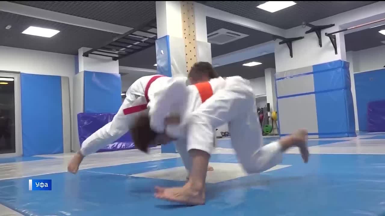На чемпионате мира по джиу-джитсу спортсмены из Уфы завоевали два «золота»