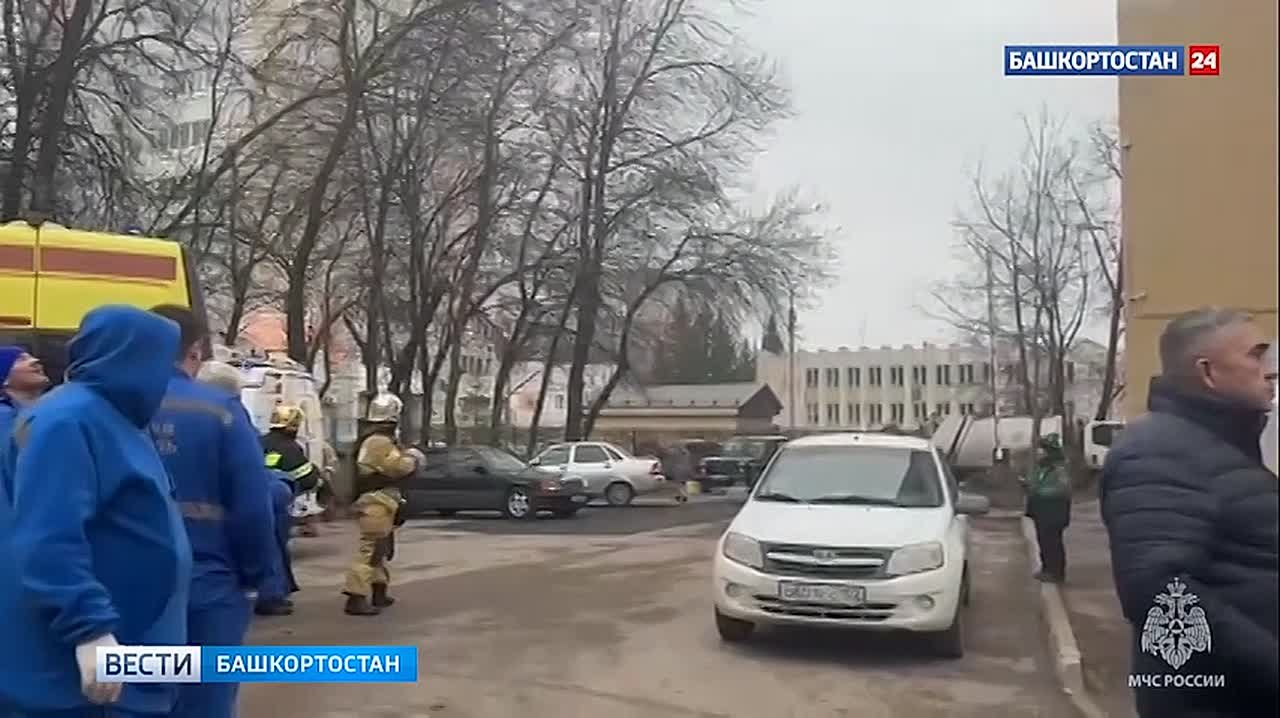 В пожаре на улице Рихарда Зорге в Уфе пострадали два человека