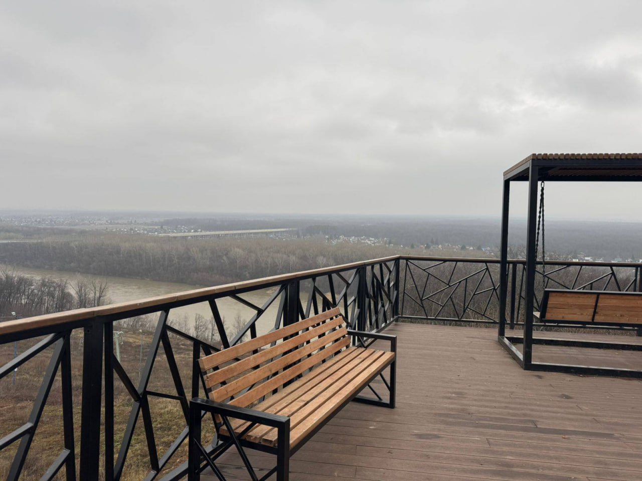 В Уфе обустроили новую пешеходную дорожку от ул. Менделеева к смотровой площадке «Караидельской тропы» Уфимского Ожерелья В Уфе обустроили новую пешеходную дорожку от ул. Менделеева к смотровой площадке «Караидельской тропы» Уфимского Ожерелья