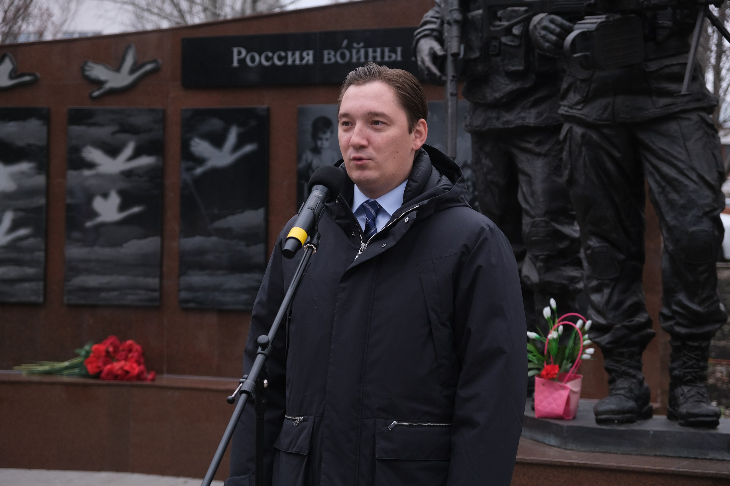 Сегодня Стерлитамак вместе с руководителем республиканского филиала Государственного фонда поддержки участников СВО «Защитники Отечества» Гульнур Кульсариной и мамой Героя России Максима Владимировича Серафимова, Алиной... Сегодня Стерлитамак вместе с руководителем республиканского филиала Государственного фонда поддержки участников СВО «Защитники Отечества» Гульнур Кульсариной и мамой Героя России Максима Владимировича Серафимова, Алиной...