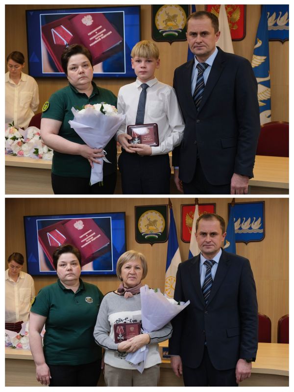 Сегодня заместитель главы администрации города Павел Шорохов и руководитель городского Комитета семей воинов Отечества Янина Волочаева вручили государственные награды посмертно нашим землякам, участникам специальной военной...