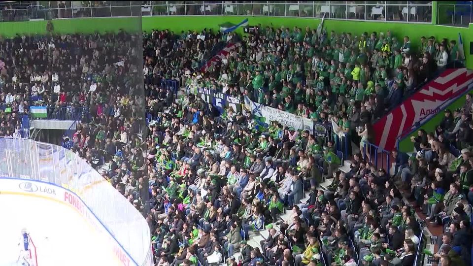 Как в Уфе прошел матч ХК «Салават Юлаев» и ХК «Барыс», где хозяева льда одержали победу со счетом 7:4