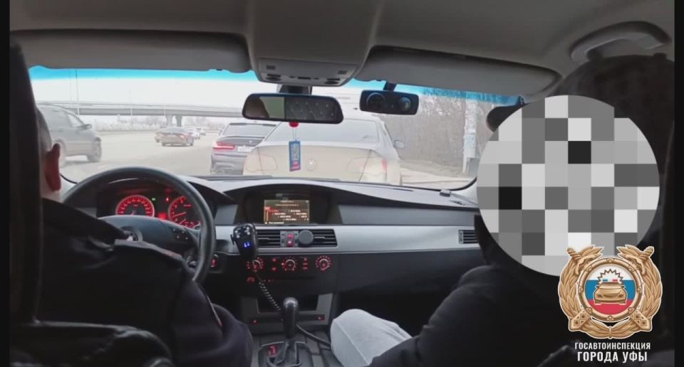 Сотрудниками Госавтоинспекции Уфы установлен водитель, который устроил дрифт на парковочной площадке