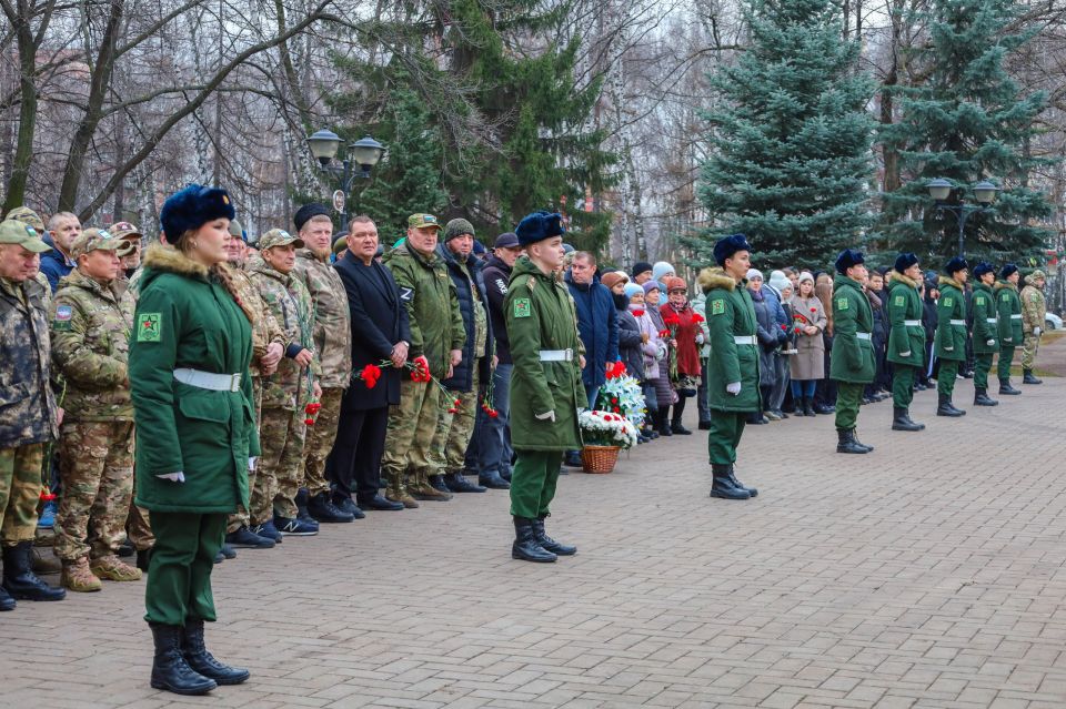 Фотоальбом - vk.com/album-140739825_3093