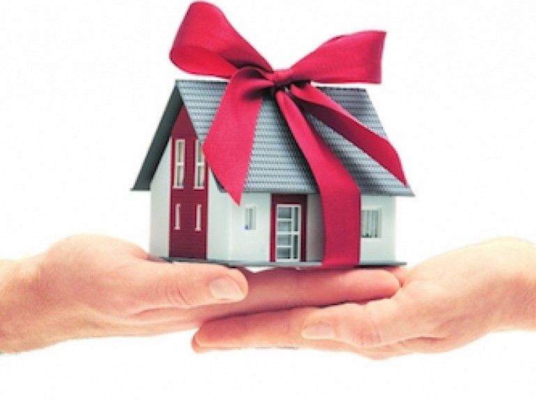 Как новые правила дарения недвижимости в России меняют привычные схемы