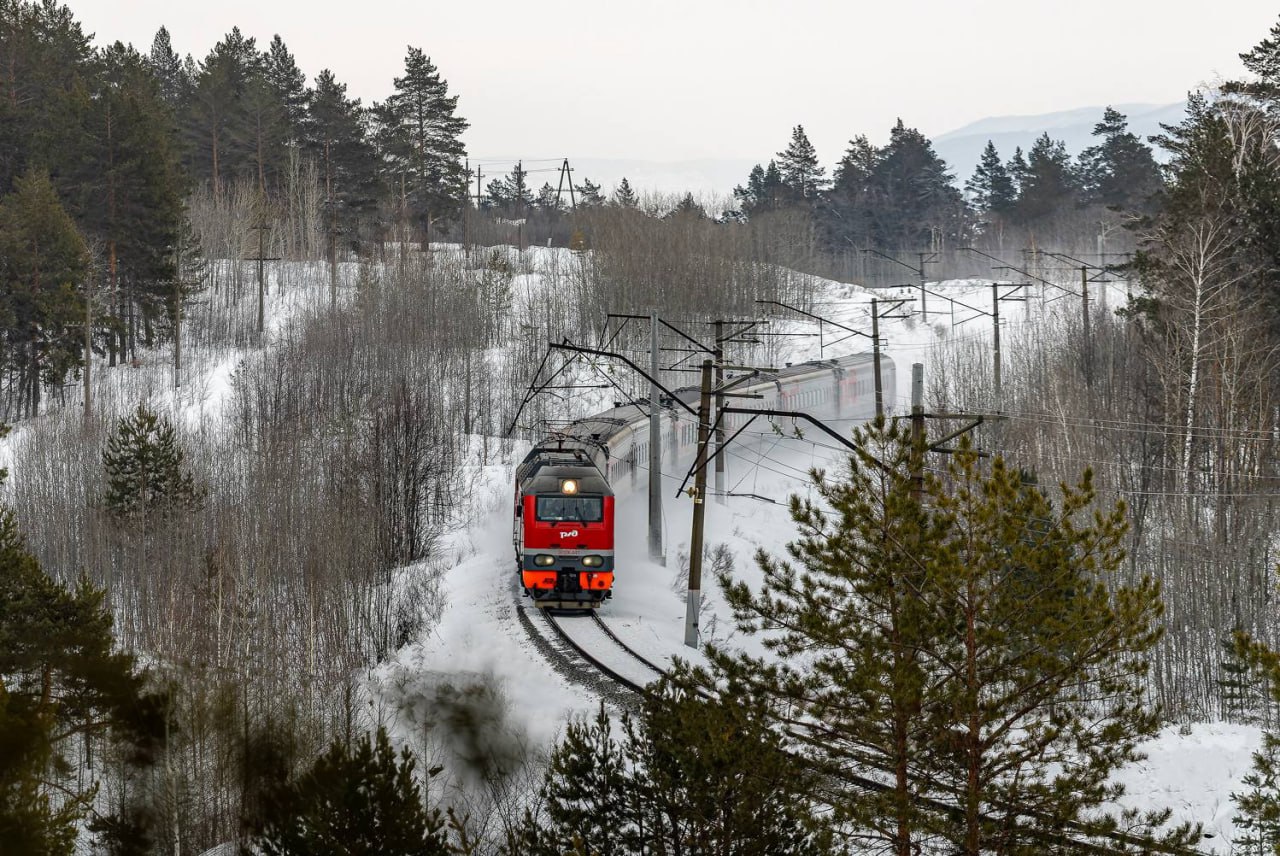Более 50 дополнительных рейсов будет назначено в период новогодних праздников на Куйбышевской железной дороге