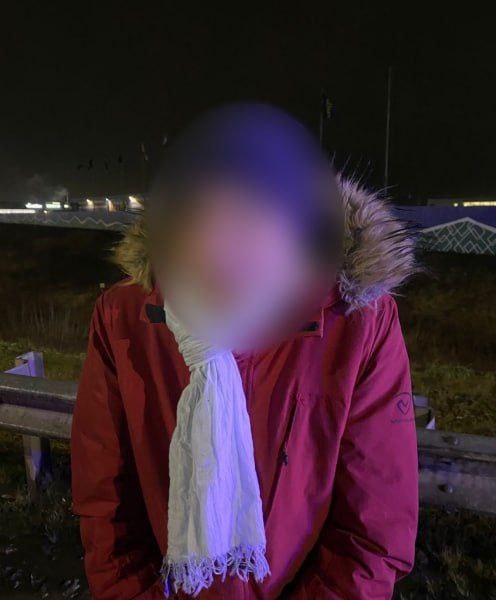 Полицейские установили мужчину подозреваемого к краже телефона