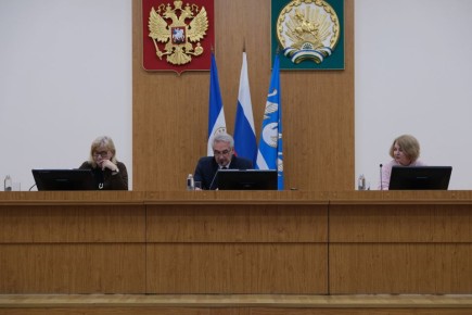 Сегодня в администрации города прошли публичные слушания по проекту городского бюджета на 2026 год и плановый период на 2027-2028 годов