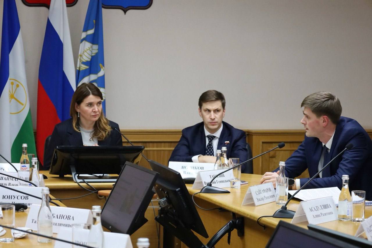 Продолжая работу по совершенствованию законодательства в сфере детского питания, 27 ноября совместно с коллегами посетили с рабочим визитом г. Стерлитамак Продолжая работу по совершенствованию законодательства в сфере детского питания, 27 ноября совместно с коллегами посетили с рабочим визитом г. Стерлитамак