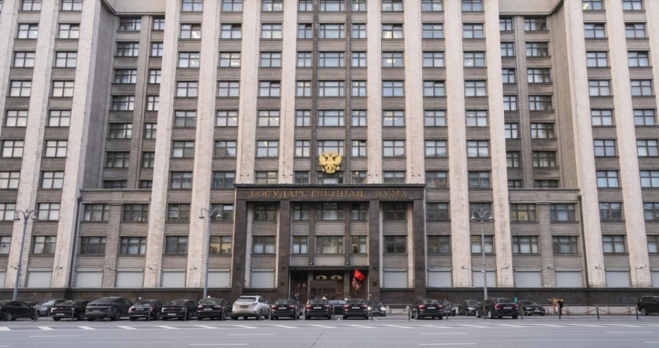 Новые законодательные инициативы: что изменится в декабре 2025 года