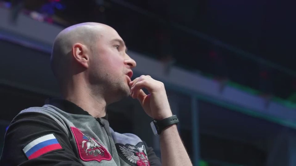 Андрей Назаров в своем канале подвел итоги Чемпионата России по женскому боксу, поздравив победительниц и поблагодарив Федерацию бокса России, партнеров и спонсоров