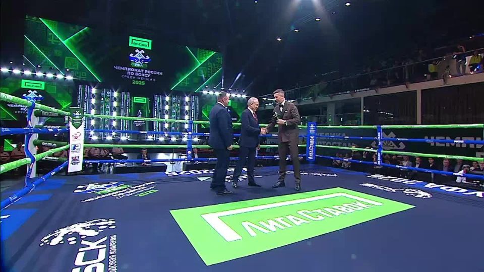 163 спортсменки принимают участие в Чемпионате России по женскому боксу, который проходит в Уфе