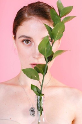 Некрасивых людей стали значительно меньше брать на работу, заявил Business Insider