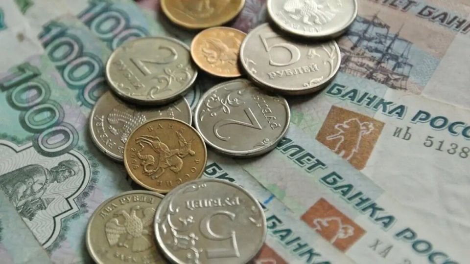 Пенсионеры России получат январские выплаты раньше: ожидаемый сюрприз к Новому году