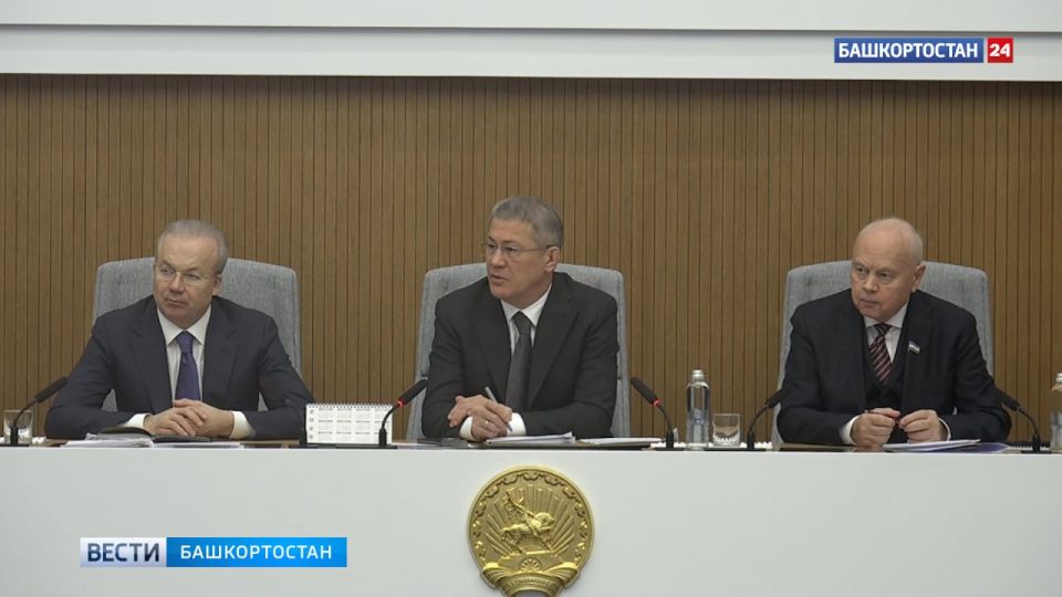 Глава Башкирии Радий Хабиров рекомендовал чиновникам отказаться от корпоративов