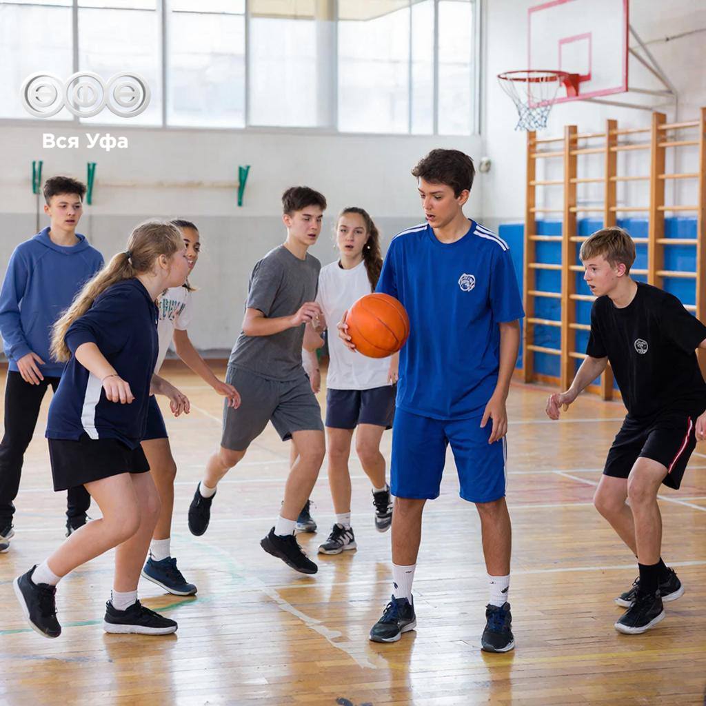 Учителя оштрафовали за сокрытие травмы школьницы