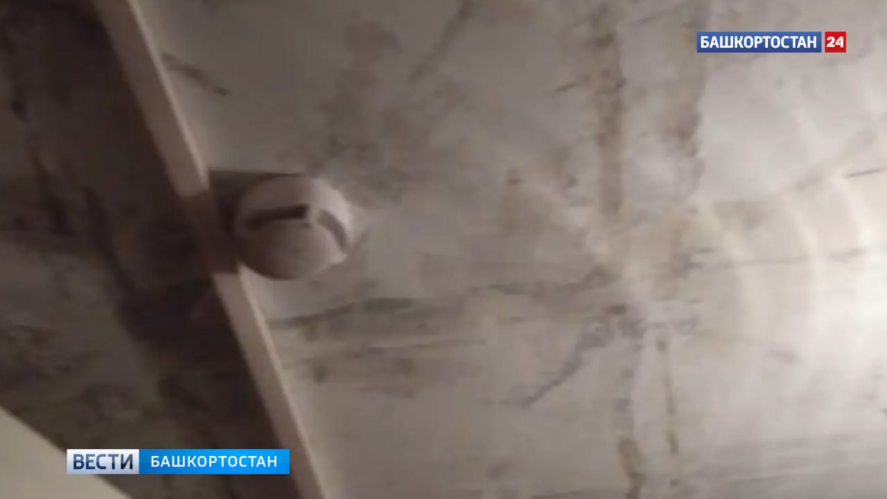 Более 400 человек эвакуировали из общежития в Уфе