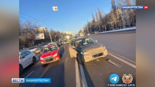 В Уфе на проспекте Октября в ДТП пострадал несовершеннолетний ребенок